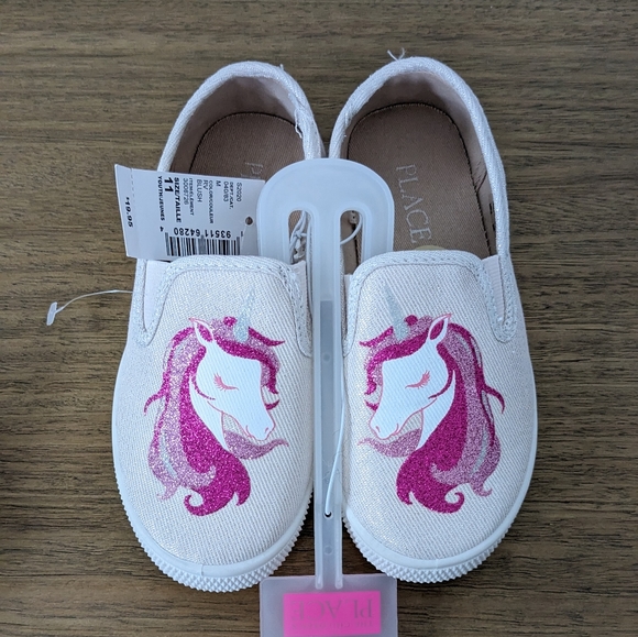 Toddler Girls Slip-on Canvas Shoes Size 11 - Picture 1 of 5